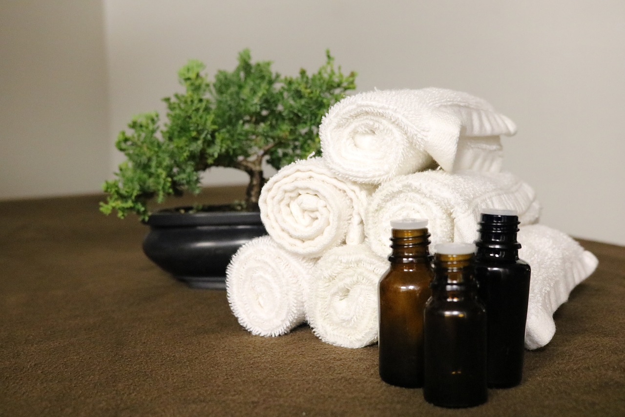essential-oils-ge5278bd50_1280