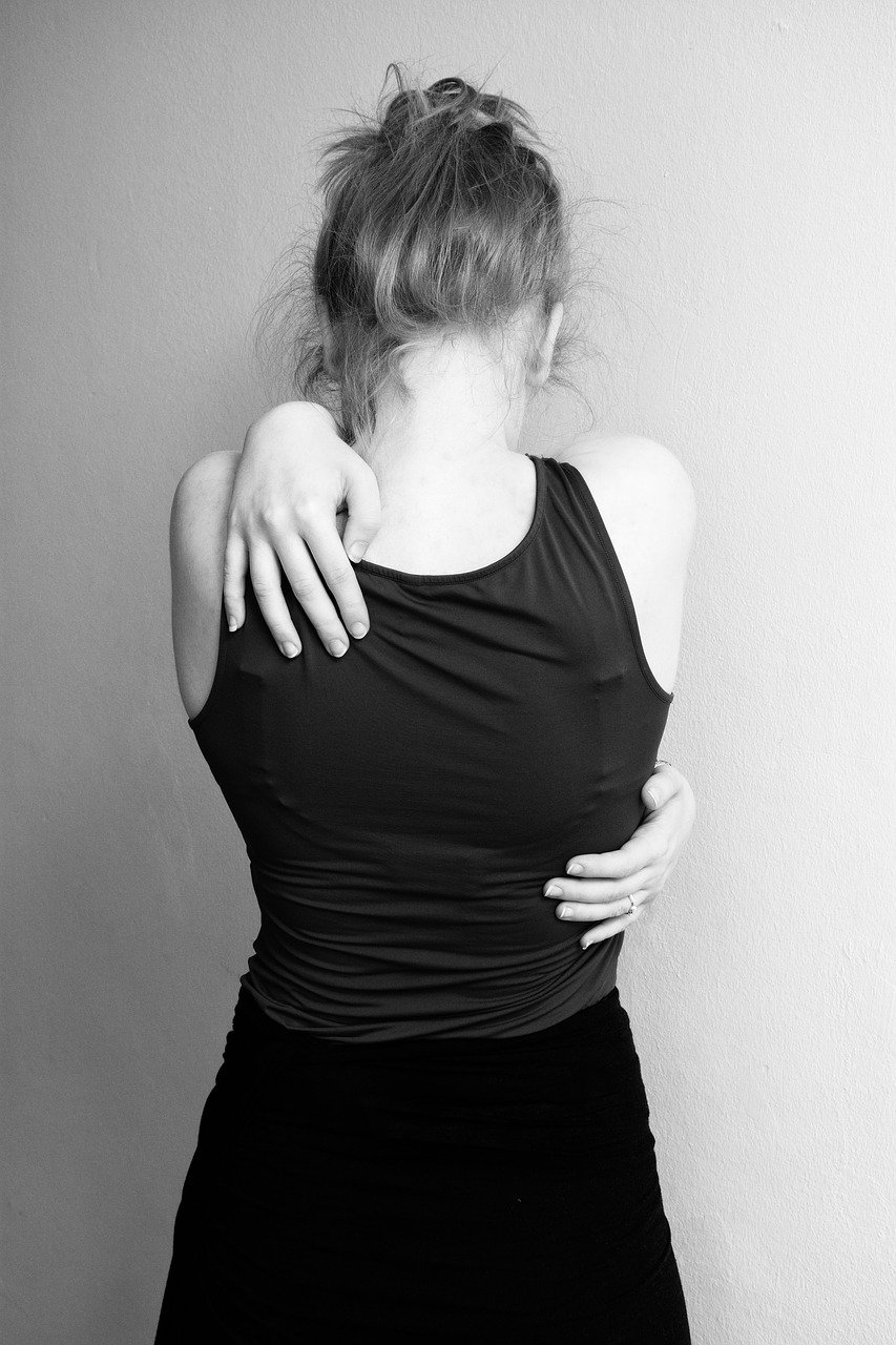 hug-g85748c2d1_1280